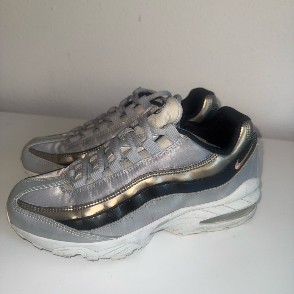 Nike Air Max 95 Metallic Silver